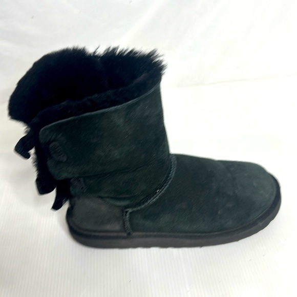 Ugg Bailey Boots with Corduroy Bows - Picture 8 of 10